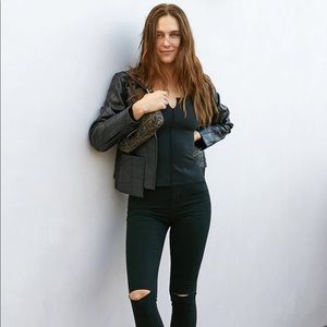 BDG Twig High Rise Black Skinny Jeans
